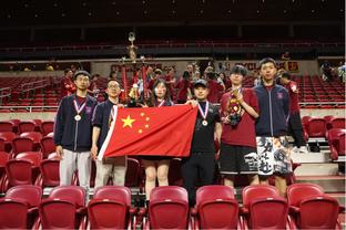 ?亚运男子团体花剑：中国队获得银牌
